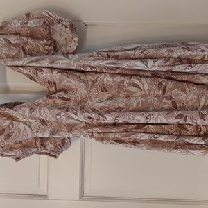 FINAL TOUCH Dress medium. so easy and breezy with zip back. EUC